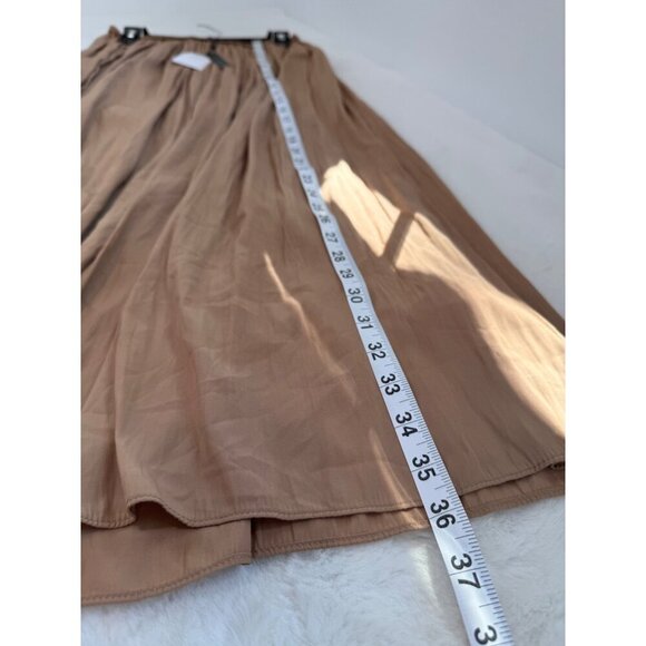 New Tahari Womens Size S/P Pleated Maxi Skirt Tan Elastic Waist *Snag* - Picture 5 of 11